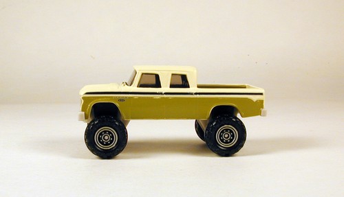 Matchbox 1968 dodge - 1968, d-200